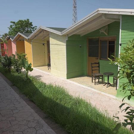 Miqt Beach - Bungalows أوريكوم المظهر الخارجي الصورة